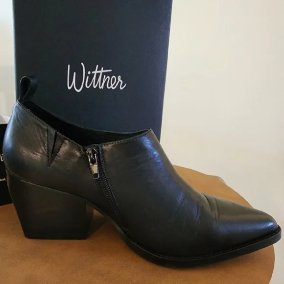 WITTNER Keisha Pointed Toe Block Heel Booties - Picture 2 of 6